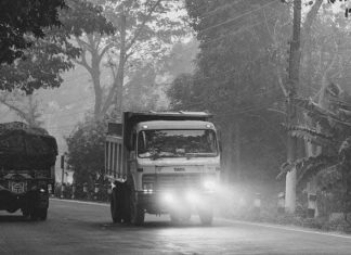 Why You Should Hire Baltimore Truck Accident Lawyers for Your Case