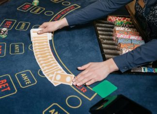 How Technology is Powering the Online Casino Boom
